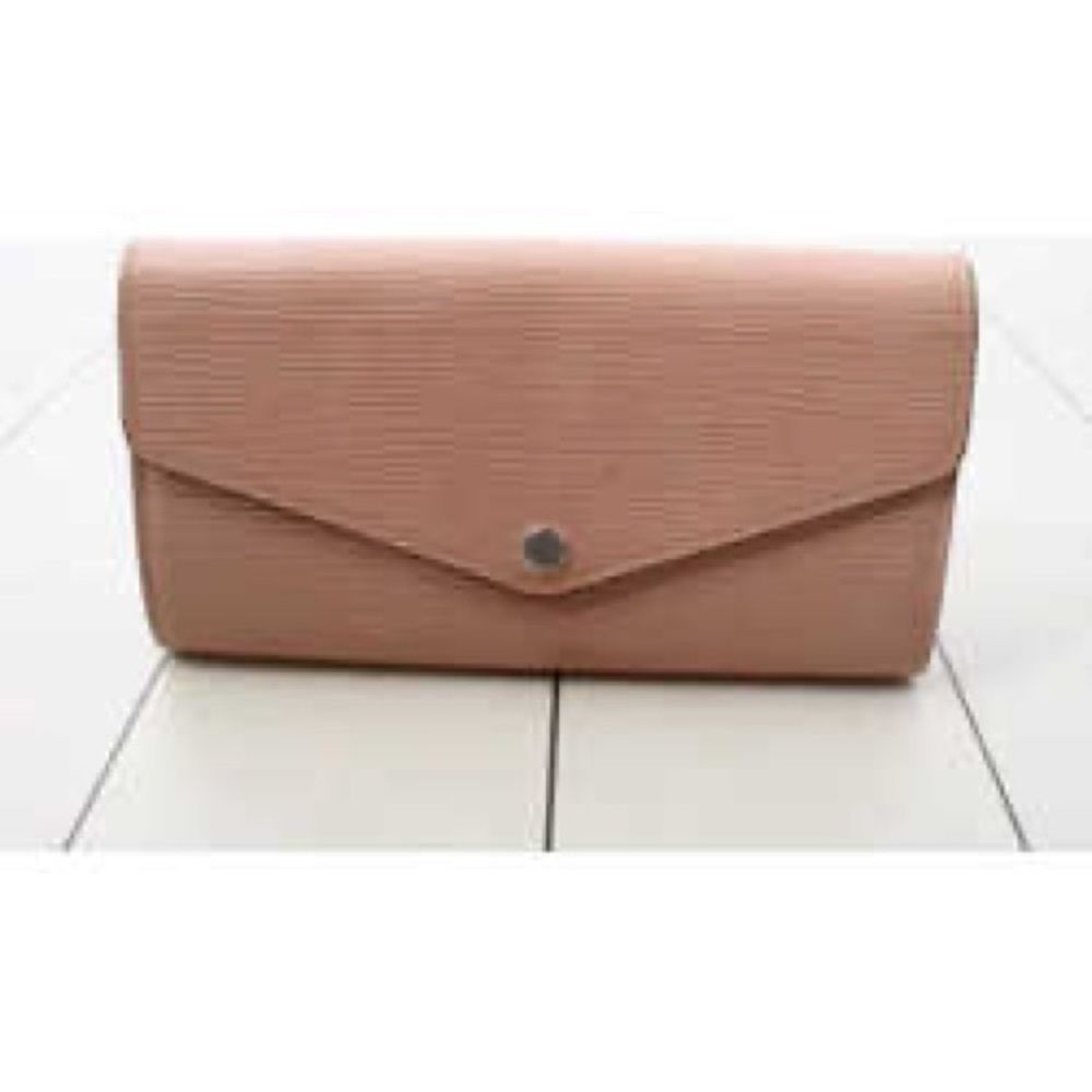 Authentic Louis Vuitton Sarah Rose Ballerine Wallet Epi Leather